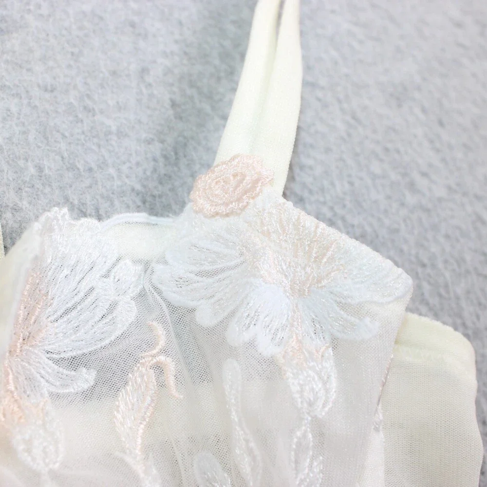 Chantelle Bra Women 36DD White Floral Lace Underwire Wireless Unlined Sexy Lot